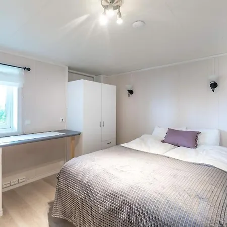 Spacious Modern Apartment, Close To Nature Tromsø