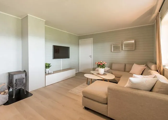 דירה Modern Fjord View Apt Near City